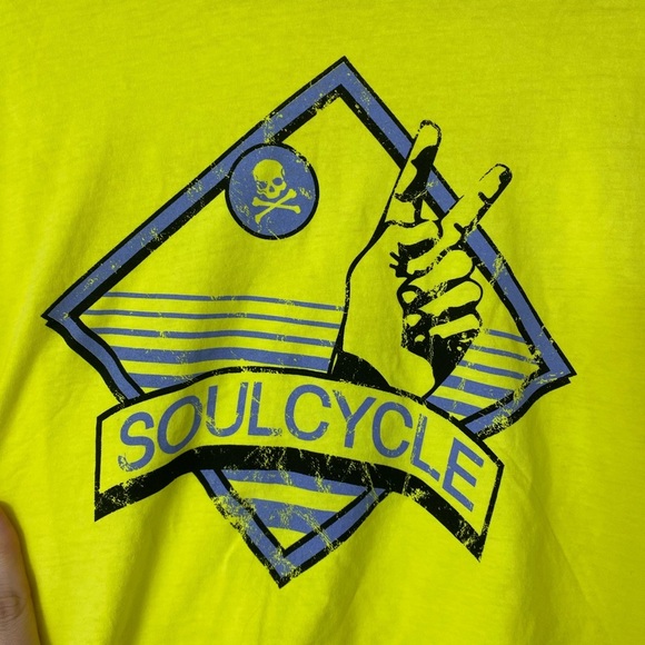 Soulcycle Neon Yellow Cropped Cycling Gym T-Shirt, woman’s size medium top - Picture 3 of 7